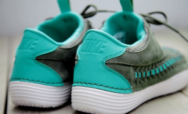 Thoáng Nhẹ Với Mẫu Giày Solarsoft Moccasin Woven Hè 2013 Của Nike - Giày - Nike - Hè 2013