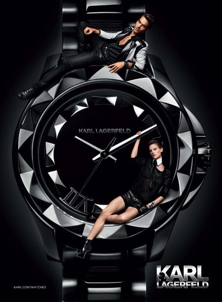 Karl Lagerfeld chụp ảnh cho chiến dịch quảng cáo đồng hồ Xuân / Hè 2013 của mình. - Bộ sưu tập - Đồng hồ - Phụ trang - Trang sức - Karl Lagerfeld - Nhà thiết kế