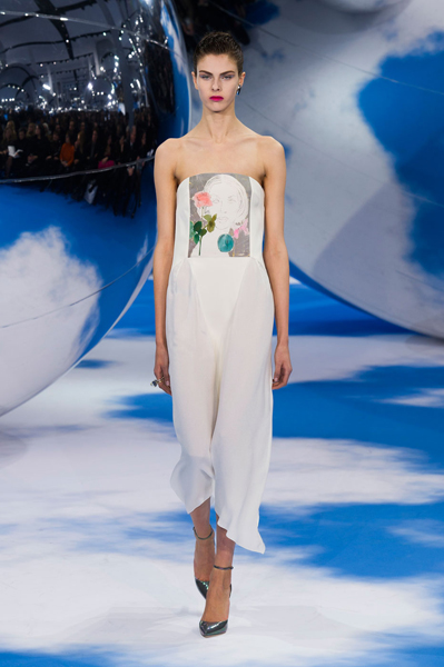 คอลเลคชั่นล่าสุดจาก Dior - แฟชั่น - แฟชั่นคุณผู้หญิง - เคล็ดลับ - เทรนด์ใหม่ - อินเทรนด์ - ความงาม - เครื่องสำอาง - แฟชั่นโชว์