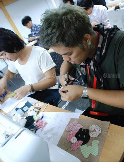 ติวเข้ม ว่าที่ยังดีไซเนอร์ - ดีไซเนอร์ - เครือสหพัฒน์