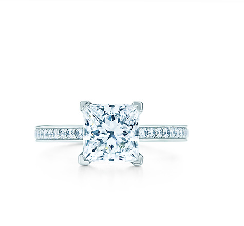 แบบแหวนสุดคลาสสิก สวยเก๋ จากแบรนด์ Tiffany - แบบแหวน - แหวนเพชร - แหวนหมั้น - แหวนแต่งงาน - จิวเวอร์รี่ - แบรนด์ Tiffany