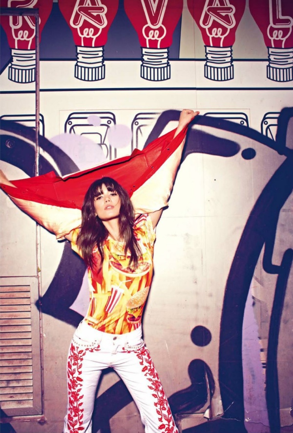 Sheila Marquez biến tấu cùng sắc màu trên tạp chí Harper’s Bazaar Tây Ban Nha tháng 6/2013. [PHOTOS] - Sheila Marquez - Thư viện ảnh - Tin thời trang