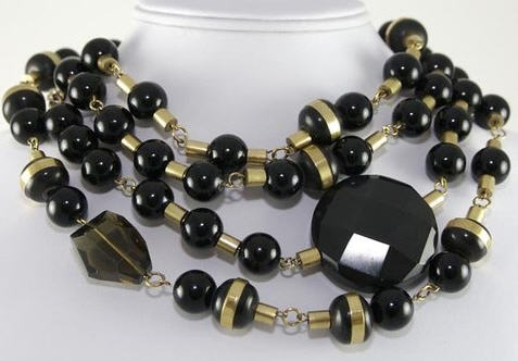 Wearing a Fabu Laruicci Statement Necklace, Beyonce Asks: "Why Don't You Love Me?" - Jewelry - Fashion - Necklace - Beyonce