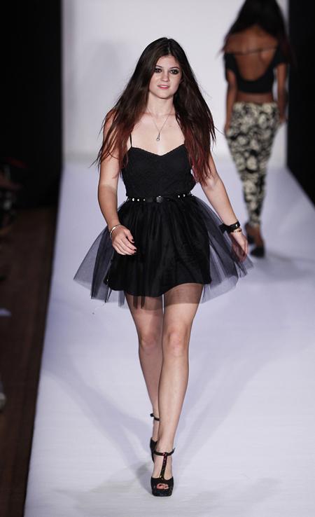 Abbey Dawn แฟชั่นโชว์คอลเลคชั่นใหม่ By Avril Lavigne - Avril Lavigne - แฟชั่นคุณผู้หญิง - แฟชั่นโชว์ - Spring/Summer 2012