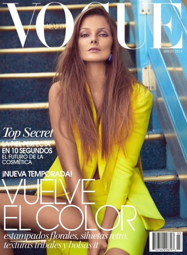 Eniko Mihalik khoe chân dài miên man trên tạp chí Vogue Mexico tháng 3/2014