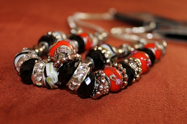 The Power of Ethnic Jewels - Accessory