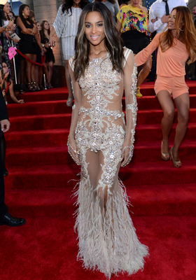 MTV VMAs 2013: Glamorous Celebrity Red Carpet Style and Moments