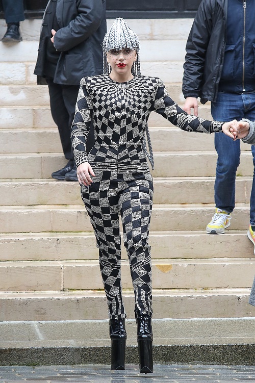 ส่องแฟชั่น Lady Gaga - แฟชั่น - แฟชั่นคุณผู้หญิง - Celeb Style - แฟชั่นเสื้อผ้า - ผู้หญิง