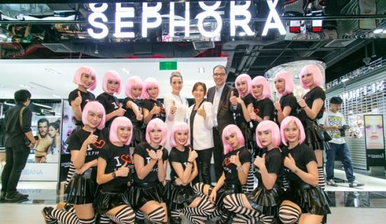 Sephora เปิดตัวสโตร์แห่งแรกในไทย - แฟชั่น - เทรนด์ใหม่ - เครื่องสำอาง - แฟชั่นคุณผู้หญิง - แต่งหน้า - อินเทรนด์ - คอลเลคชั่น - เมคอัพ - ลิปสติก - ผู้หญิง - แฟชั่นนิสต้า - เทรนด์ - แฟชั่นการแต่งตัว - ผลิตภัณฑ์ - สโตร์ - ร้านฮิต - คอลเลกชั่น - Sephora - bangkok - สไตล์
