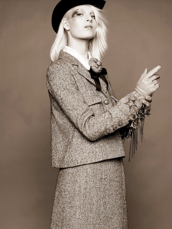 Ashleigh Good Tạo Dáng Cho Lookbook Chớm Thu 2014 Của Chanel - Ashleigh Good - Chanel - Lookbook - Chớm Thu 2014 - Thời trang - Thời trang nữ - Hình ảnh - Bộ sưu tập - Tin Thời Trang - Người mẫu