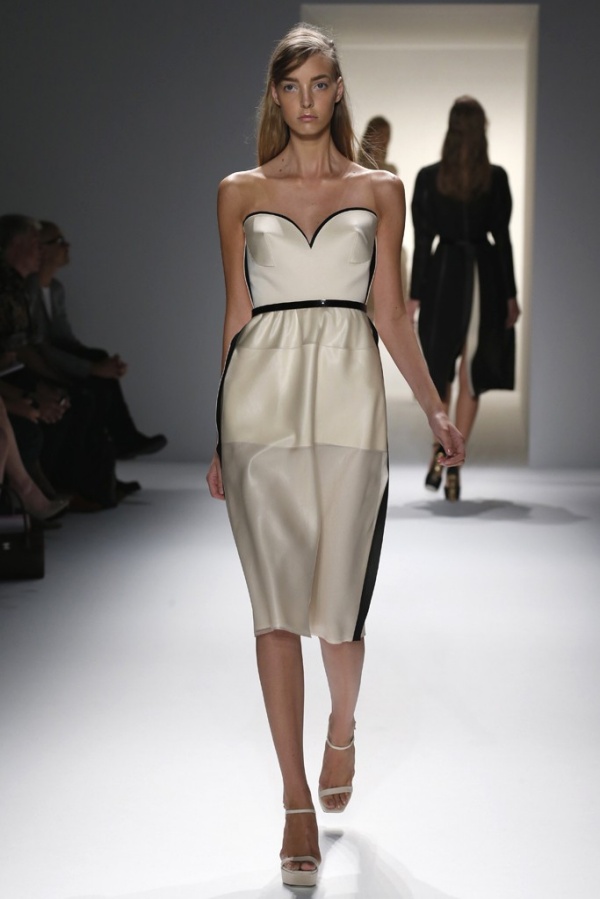 Be Chic with Calvin Klein RTW Spring 2013 Collection - Fashion - Women's Wear - Collection - Designer - Calvin Klein - RTW - Spring 2013 - New York - Fashion Week