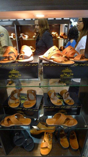 JoJo ความสบายของร้องเท้าแตะ