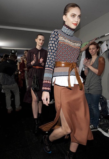 Fashion Guide for this Cold Season - Women's Wear - Accessory