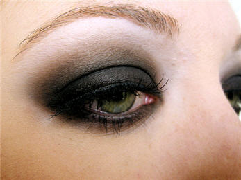 Black Smokey Eye Look Tips… - Smokey Eye - Tips - Makeup