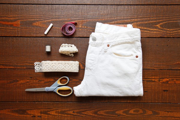 Tự Chế Quần Short Xinh Xắn Từ Quần Jean Dài - Quần short - Thời trang nữ - Thời trang - DIY - Mẹo