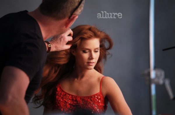 Amy Adams đẹp nhẹ nhàng trên Allure tháng 7 - Amy Adams - Tin Thời Trang - Phong Cách Sao