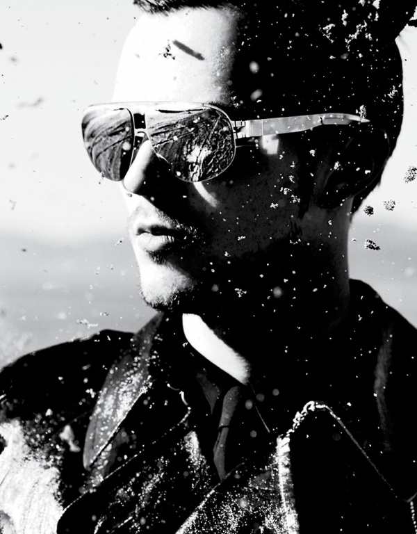 Nicholas Hoult Mắt Xanh Cuốn Hút Trên Trang Bìa Tạp Chí VMAN Xuân/Hè 2014 - Tin Thời Trang - Hình ảnh - Thời trang - Tạp chí - Sao - Trang bìa - Nicholas Hoult