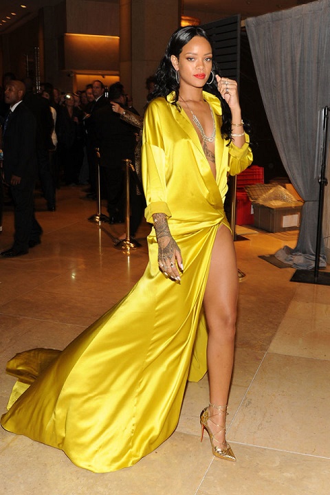 แฟชั่นสุดแซ่บ !!!  สไตล์ Rihanna - เทรนด์แฟชั่น - แฟชั่นเสื้อผ้า - การแต่งตัว - แฟชั่นวัยรุ่น - แฟชั่นดารา - แฟชั่นคุณผู้หญิง - Celeb Style