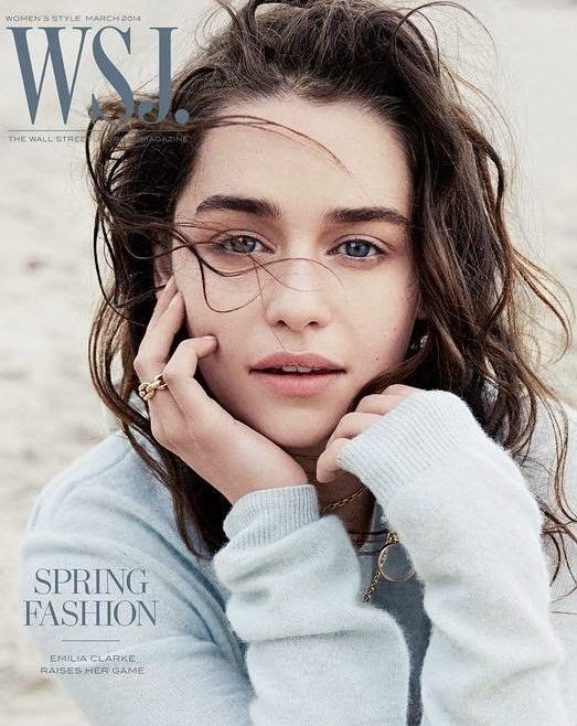 Emilia Clarke khoe nét đẹp nhẹ nhàng bên bờ biển trên tạp chí WSJ tháng 3/2014