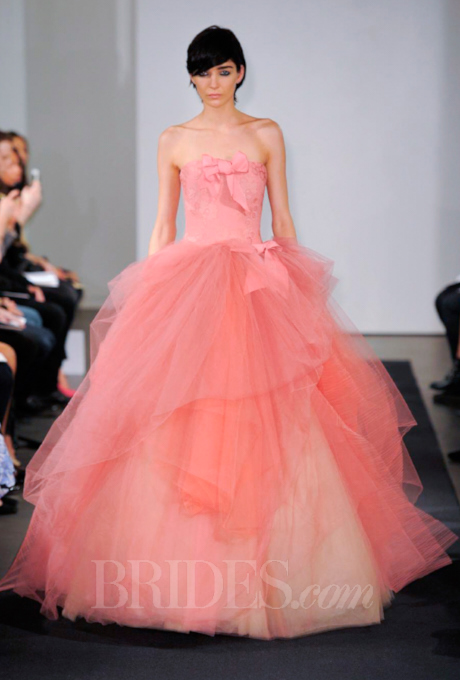 BST thời trang cưới mang sắc hồng lộng lẫy từ Vera Wang - Vera Wang - Thu 2014 - Thời trang nữ - Bộ sưu tập - Thời trang - Nhà thiết kế - Thời trang cưới - Váy cưới
