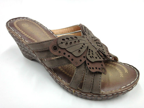 รองเท้าเพื่อสุขภาพ "Barbato" ใส่สบาย นุ่มเท้า - รองเท้า Barbato - รองเท้าเพื่อสุขภาพ - ดีไซน์ที่เรียบง่าย - รองเท้า - รองเท้าใส่สบายเท้า - Barbato - รองเท้าสตรี