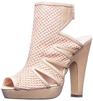 HOT FOOTWEAR TREND: NUDE SHOES - NUDE SHOES - Shoes