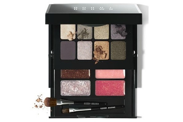 StyleBistro Editors' Picks Gift Guide 2011 - เครื่องสำอาง - รองเท้า - กระเป๋า - Accessories - แฟชั่นคุณผู้หญิง