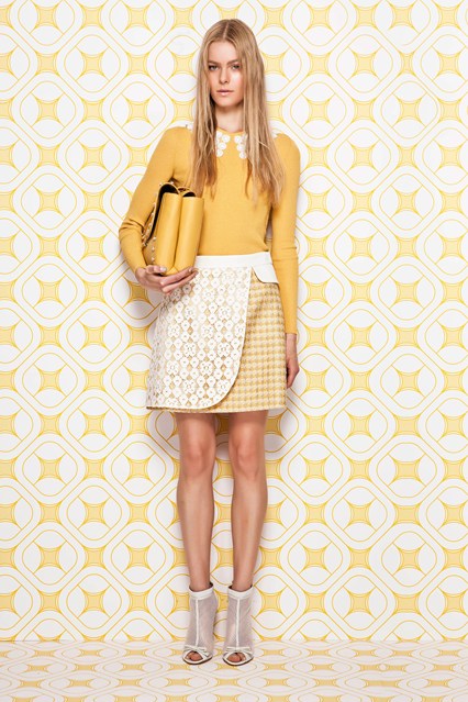 Moschino's Exciting Cheap & Chic S/S 2014 Collection - Fashion - Women's Wear - Collection - Designer - Spring / Summer 2014 - Moschino Cheap Chic