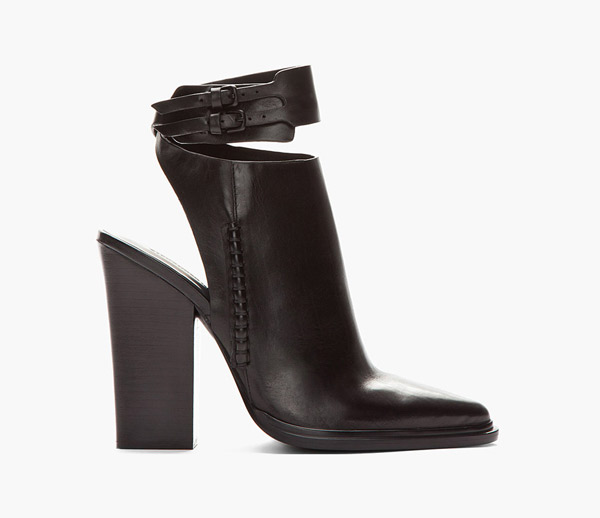 Những đôi giày Ankle Strap cho bạn gái thêm quyến rũ - Thời trang nữ - Tư vấn - Xu hướng - Thời trang - Giày dép - Ankle strap