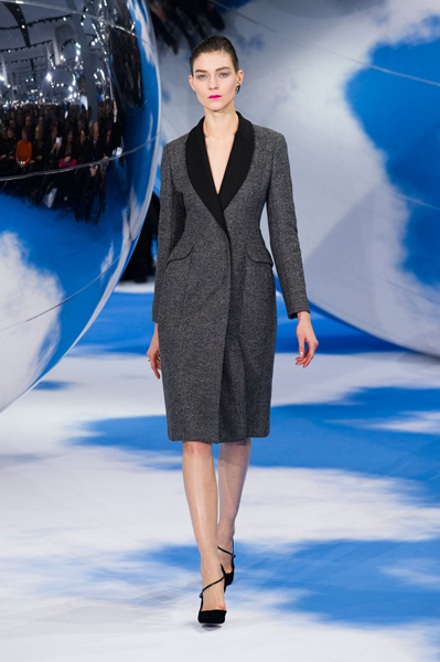 คอลเลคชั่นล่าสุดจาก Dior - แฟชั่น - แฟชั่นคุณผู้หญิง - เคล็ดลับ - เทรนด์ใหม่ - อินเทรนด์ - ความงาม - เครื่องสำอาง - แฟชั่นโชว์