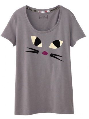 Cực cá tính cùng áo thun ngộ nghĩnh của Uniqlo - Thời trang nữ - Thời trang trẻ - Áo thun - T-shirt - Nhà thiết kế