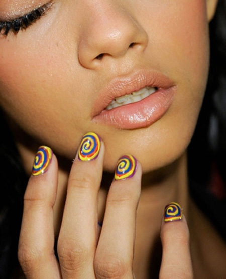 Những kiểu nail sẽ thống trị thế giới thời trang Thu/Đông 2012 - xu hướng - Thời trang nữ - Tư vấn - Thu/Đông 2012 - Trang trí móng