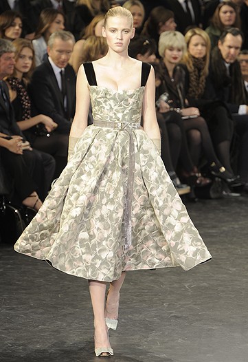 Louis Vuitton RTW Fall 2010 - Louis Vuitton - Fashion Show