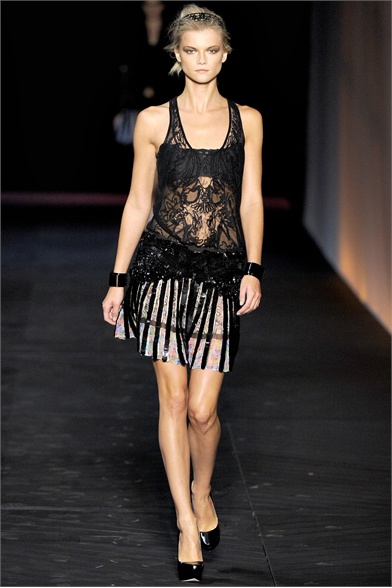 Bộ sưu tập Ready-To-Wear Xuân/Hè 2012 của Roberto Cavalli - Thời trang nữ - tuan le thoi trang - Bo suu tap - xu hướng