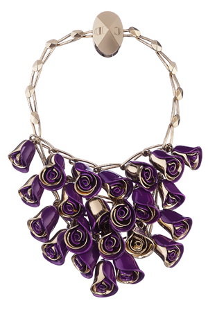 เพิ่มเสน่ห์แพรวพราว ด้วยไอเทมที่แวววาว - Accessories - เครื่องประดับ - Jewelry