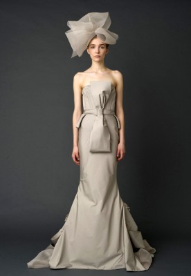 Being innocent in Vera Wang Bridal Collection Spring 2012 - Wedding Gown