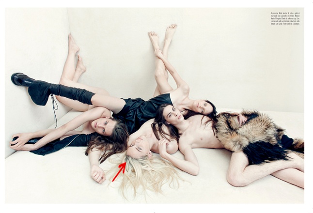 นายแบบหนุ่มหน้าสวย Andrej Pejic ถ่ายนู้ดขึ้นปก Vogue Brazil - Andrej Pejic - นายแบบหน้าสวย - ถ่ายนู้ด - Vogue Brazil - นิตยสาร - ฃวงการถ่ายแบบ