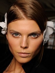 White Eye Makeup Trend 2010