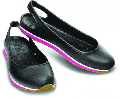สดใสรับฤดูร้อนกับรองเท้า Crocs สวยใส่สบาย สไตล์ Old School!