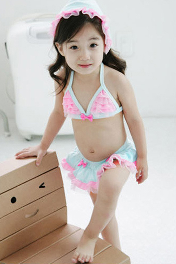 ชุดว่ายน้ำสำหรับคุณหนูๆๆ - แฟชั่นชุดว่ายน้ำ - คุณหนู - เที่ยวทะเล - คลายร้อน