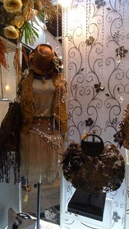 IRIS MONTINI : THE ARE OF DESIGN