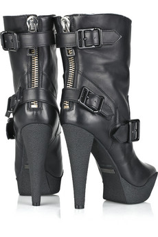 BOOT UP - Fashion - Shoes