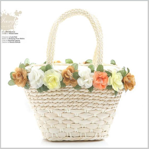 แฟชั่นกระเป๋าประดับดอกไม้ สีสันสดใส สวยน่ารัก รับซัมเมอร์ !! - แบบกระเป๋า - แฟชั่นกระเป๋า - กระเป๋าเดินชายทะเล - กระเป๋าประดับดอกไม้