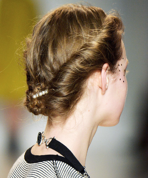 Nghía phong cách tóc ‘trendy’ tại Tuần lễ thời trang New York Thu/Đông 2014 - Tóc - Xu hướng - Thu/Đông 2014 - Hình ảnh - Xu hướng
