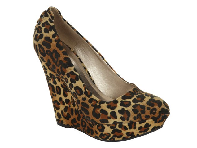 Be Wild with Leopard Trend for this Fall - Women's Wear - Accessory - Shoes