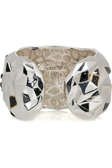 แมทชิ่ง ชุดเด่น กับ จิวเวอร์รี่หรู - แฟชั่นคุณผู้หญิง - Jewelry - เทคนิค - เดรส