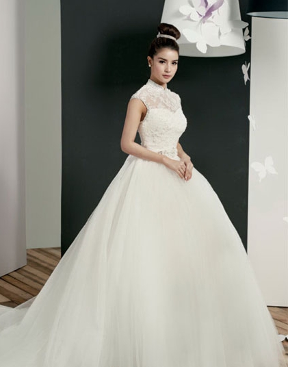 วิว วรรณรท กับแฟชั่นชุดแต่งงานงดงาม นิตยสาร Wedding Magazine - Wedding Magazine - นิตยสาร - แฟชั่นแต่งงาน - ชุดเจ้าสาว - ชุดแต่งงาน - วิว วรรณรท