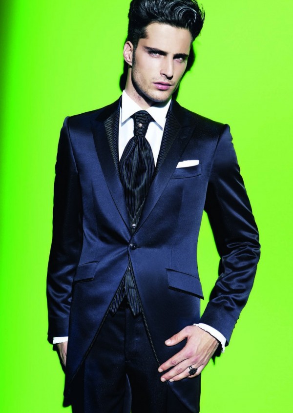Gent's Charming Pantsuits in Carlo Pignatelli Cerimonia Spring / Summer 2013 Collection - Pantsuit - Collection - Designer - Men's Wear - Spring / Summer 2013 - Fashion