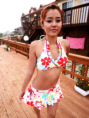 สุดจี๊ด!! คอลเลคชั่น"ชุดว่ายน้ำ"สีสันสดใส รับซัมเมอร์!! - ชุดว่ายน้ำ - ชุดบิกินี่ - คอลเลคชั่น - ชุดว่ายน้ำสีสดใส - แบบชุดว่ายน้ำ