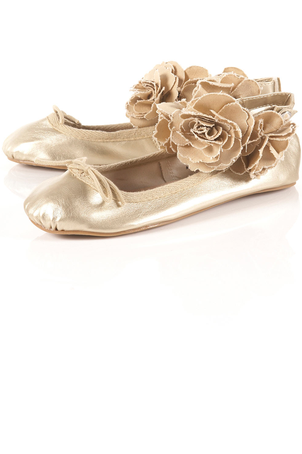 Lovely Princess or Black Swan on Prom - Women's Wear - Accessory - Shoes
